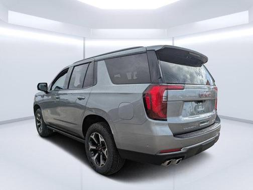 2026 GMC Yukon 4WD AT4