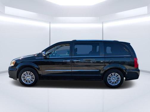 2014 Chrysler Town & Country Limited