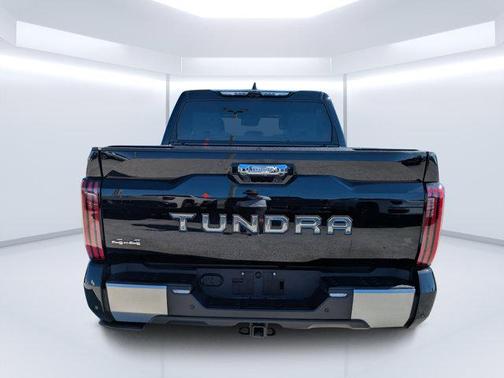 2023 Toyota Tundra Hybrid Capstone