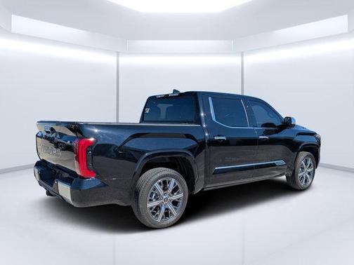 2023 Toyota Tundra Hybrid Capstone
