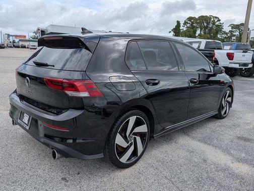 Mythos Black Metallic 2024 Volkswagen Golf GTI 2.0T S DSG