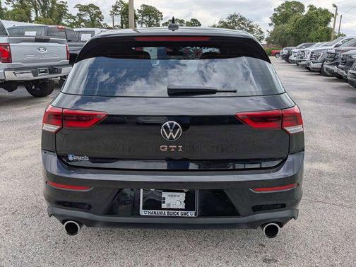 Mythos Black Metallic 2024 Volkswagen Golf GTI 2.0T S DSG
