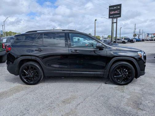 Ebony Twilight Metallic 2023 GMC Terrain SLT