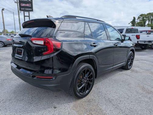 Ebony Twilight Metallic 2023 GMC Terrain SLT
