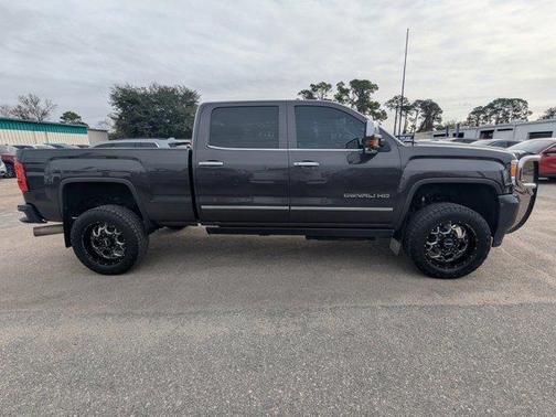 2016 GMC Sierra 2500 Denali