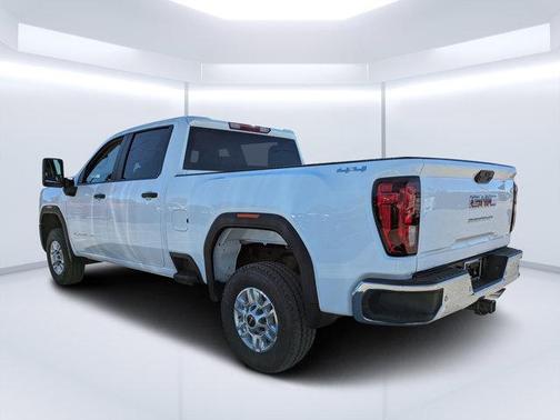 2026 GMC Sierra 2500 Base