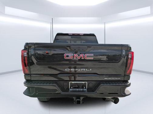 2026 GMC Sierra 2500 Denali