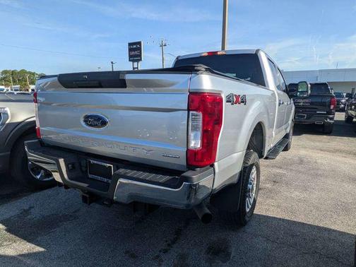 INGOT SILVER METALLIC 2019 Ford F-250 XLT