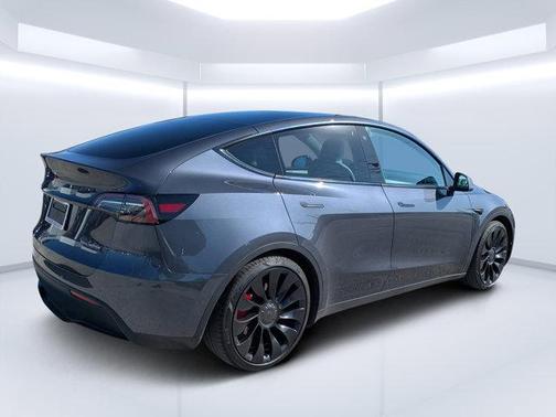 2022 Tesla Model Y Performance Dual Motor All-Wheel Drive