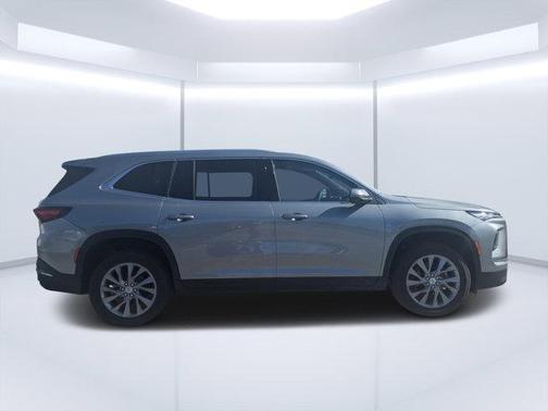 2025 Buick Enclave Preferred FWD
