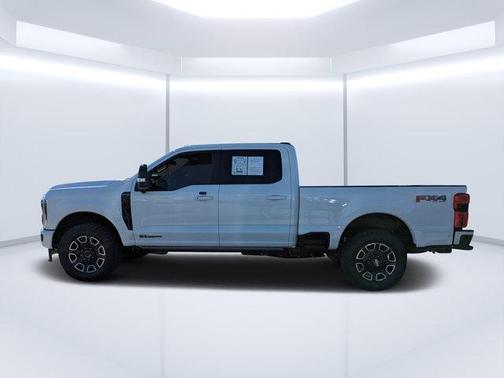 2025 Ford F-350 Platinum