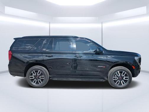 2021 GMC Yukon 4WD AT4