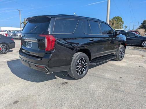 2021 GMC Yukon 4WD AT4