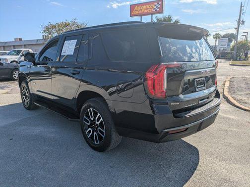 2021 GMC Yukon 4WD AT4