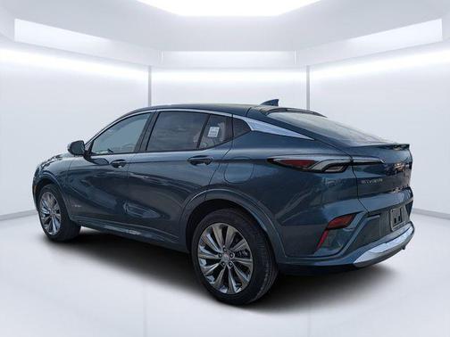 Ocean Blue Metallic 2026 Buick Envista Avenir FWD