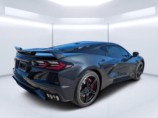 2024 Chevrolet Corvette Stingray w/2LT