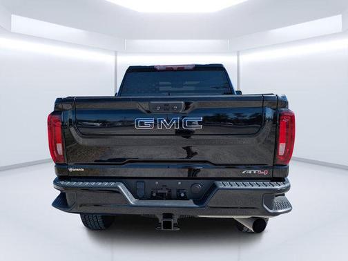 2021 GMC Sierra 2500 AT4