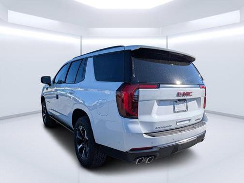 2026 GMC Yukon 4WD AT4