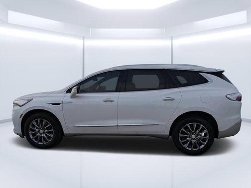 2023 Buick Enclave Essence FWD