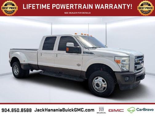 White Platinum Metallic Tri-Coat 2015 Ford F-350 Lariat