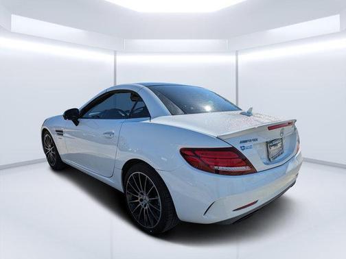 2017 Mercedes-Benz AMG SLC 43 Base