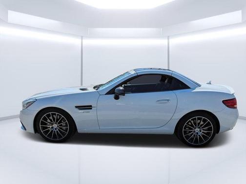 2017 Mercedes-Benz AMG SLC 43 Base