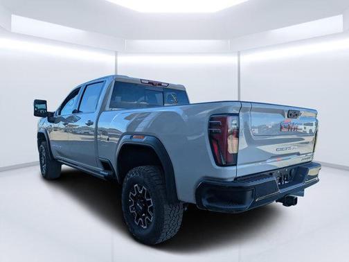 2026 GMC Sierra 2500 AT4