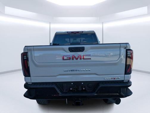 2026 GMC Sierra 2500 AT4