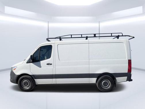 2023 Mercedes-Benz Sprinter 2500 Standard Roof