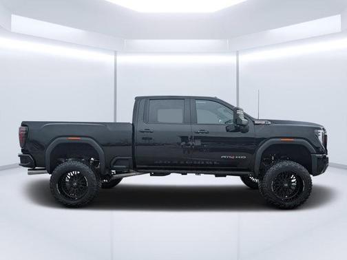 2026 GMC Sierra 2500 AT4