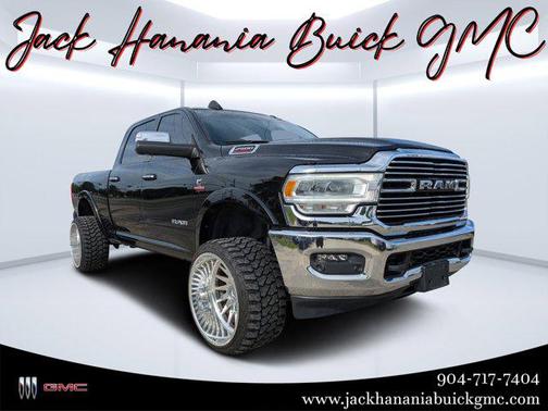 2022 RAM 2500 Laramie Crew Cab 4x4 6'4' Box