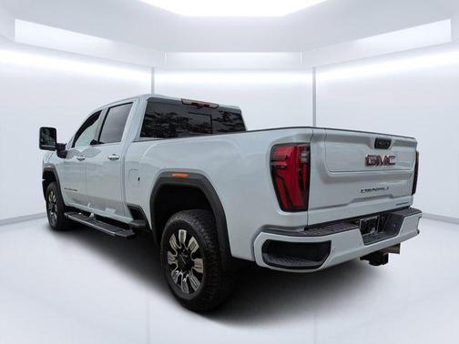 Glacier White Tricoat 2026 GMC Sierra 2500 Denali