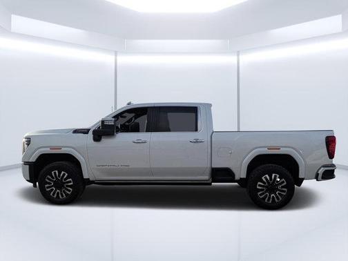 White Frost Tricoat 2024 GMC Sierra 3500 Denali