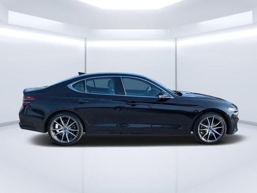 2023 Genesis G70 2.0T AWD
