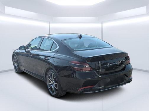 2023 Genesis G70 2.0T AWD