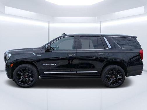 Onyx Black 2022 GMC Yukon Denali