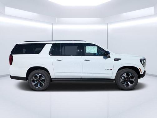 2026 GMC Yukon XL 4WD AT4