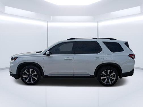2023 Honda Pilot AWD Elite