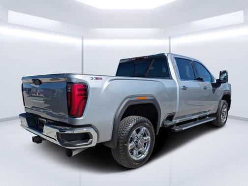 2026 GMC Sierra 2500 SLT