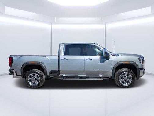 2026 GMC Sierra 2500 SLT