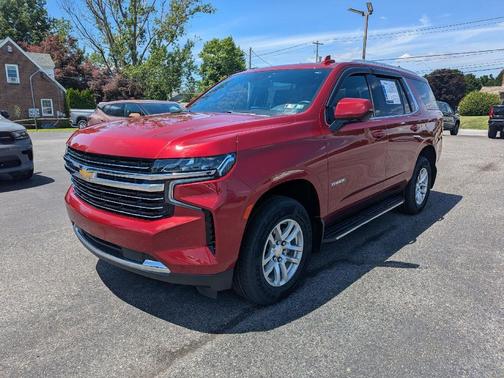 Radiant Red Tintcoat 2023 Chevrolet Tahoe LT