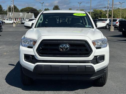 2022 Toyota Tacoma SR