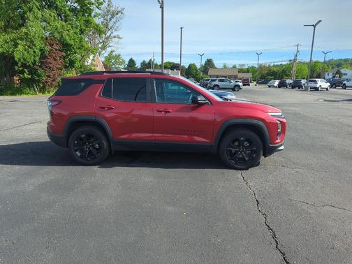 Radiant Red Tintcoat 2025 Chevrolet Equinox 1LT