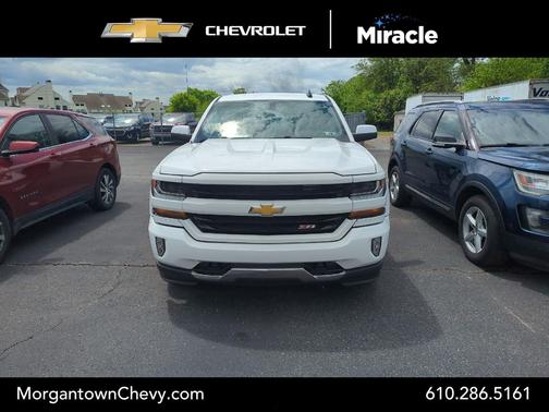 Summit White 2018 Chevrolet Silverado 1500 2LT