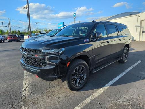 Black 2021 Chevrolet Suburban 4WD Z71