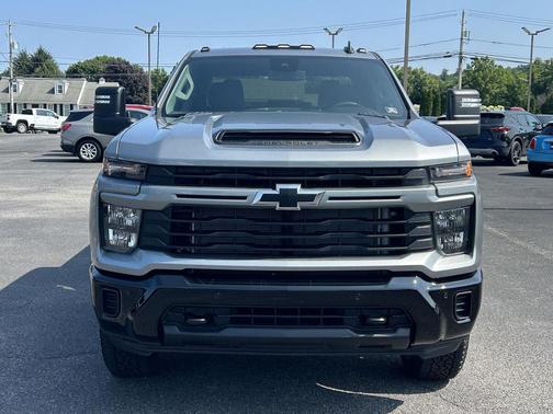 2025 Chevrolet Silverado 2500 Custom