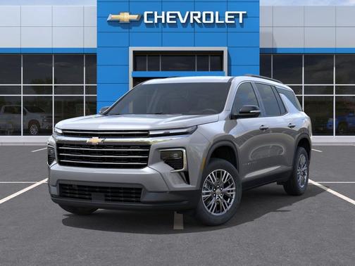 Sterling Gray Metallic 2027 Chevrolet Traverse LT