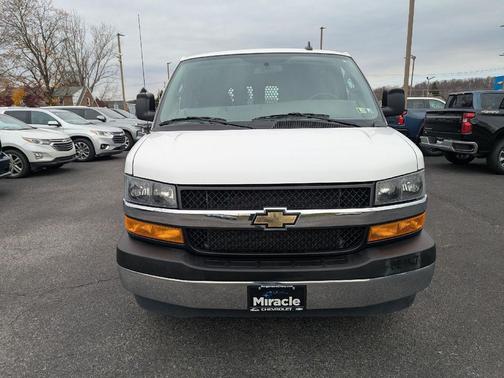 2024 Chevrolet Express 2500 RWD 2500 Regular Wheelbase WT