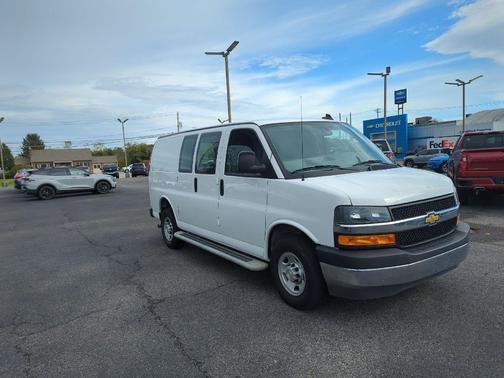 2024 Chevrolet Express 2500 RWD 2500 Regular Wheelbase WT