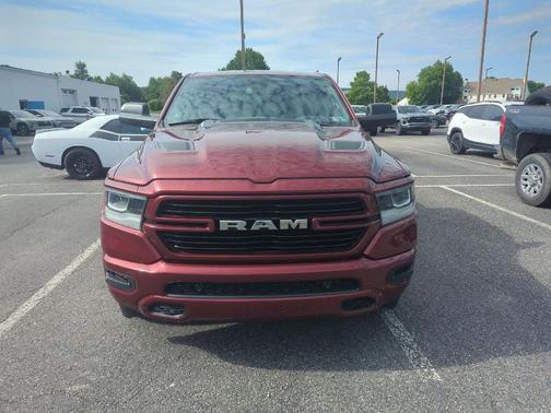 Delmonico Red Pearlcoat 2019 RAM 1500 Laramie